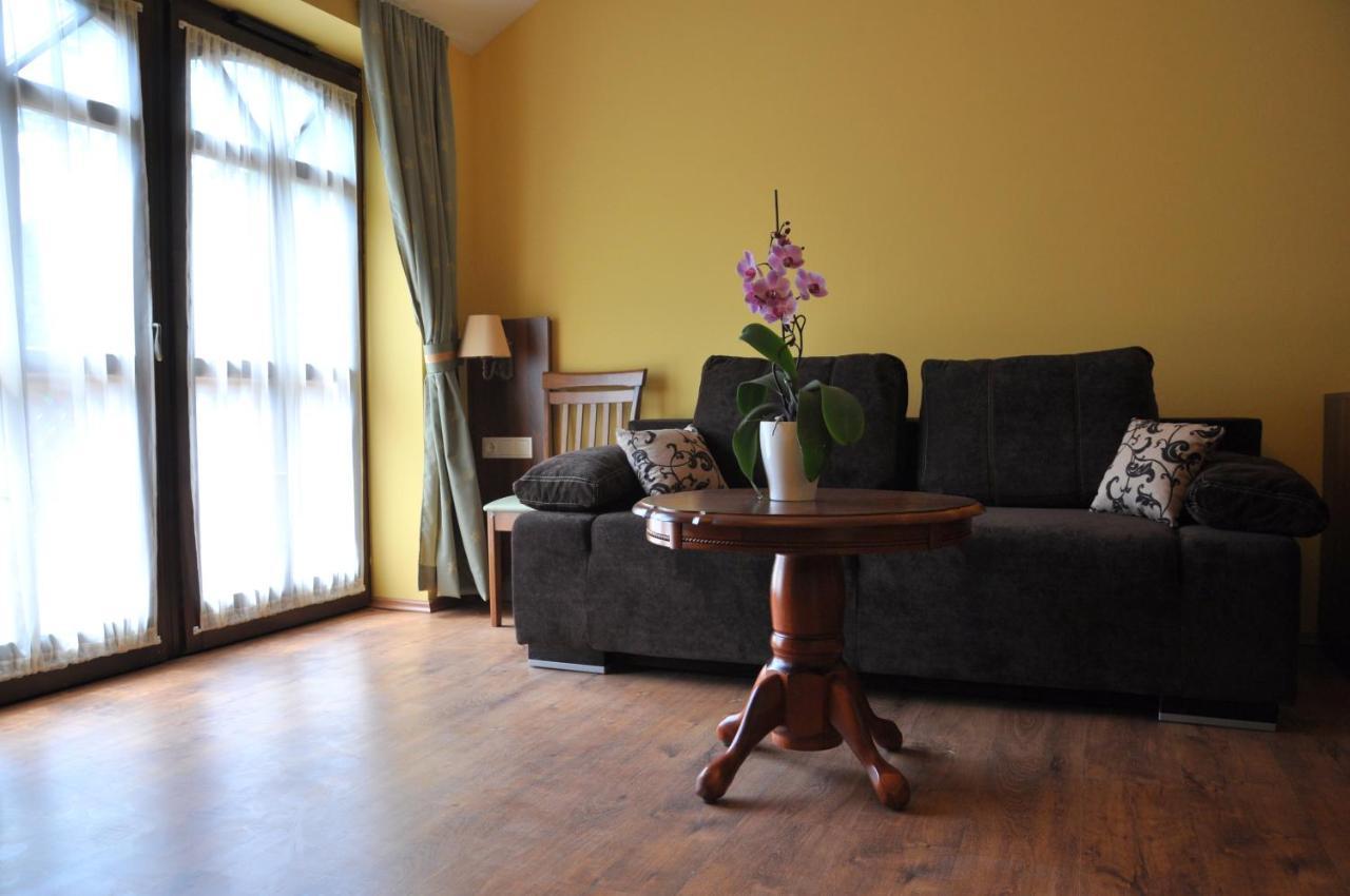 Forster Vadaszkastely Es Szalloda Hotel 3*